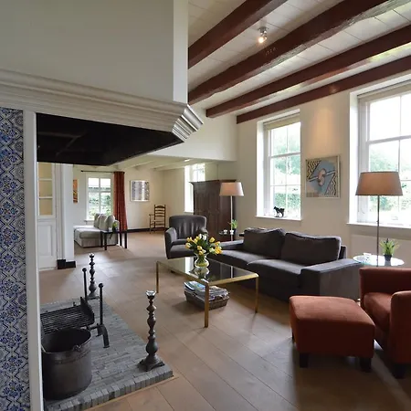 Spacious Farmhouse In Geesteren Near Lake * Beltrum