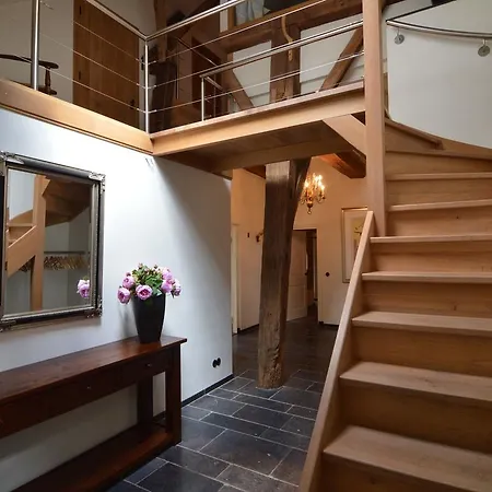 Spacious Farmhouse In Geesteren Near Lake Beltrum